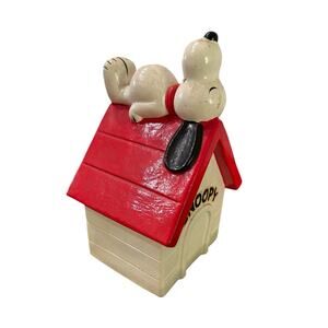 Vintage 1970 Snoopy Doghouse Coin Bank – Ceramic Peanuts Collectible Bank -
